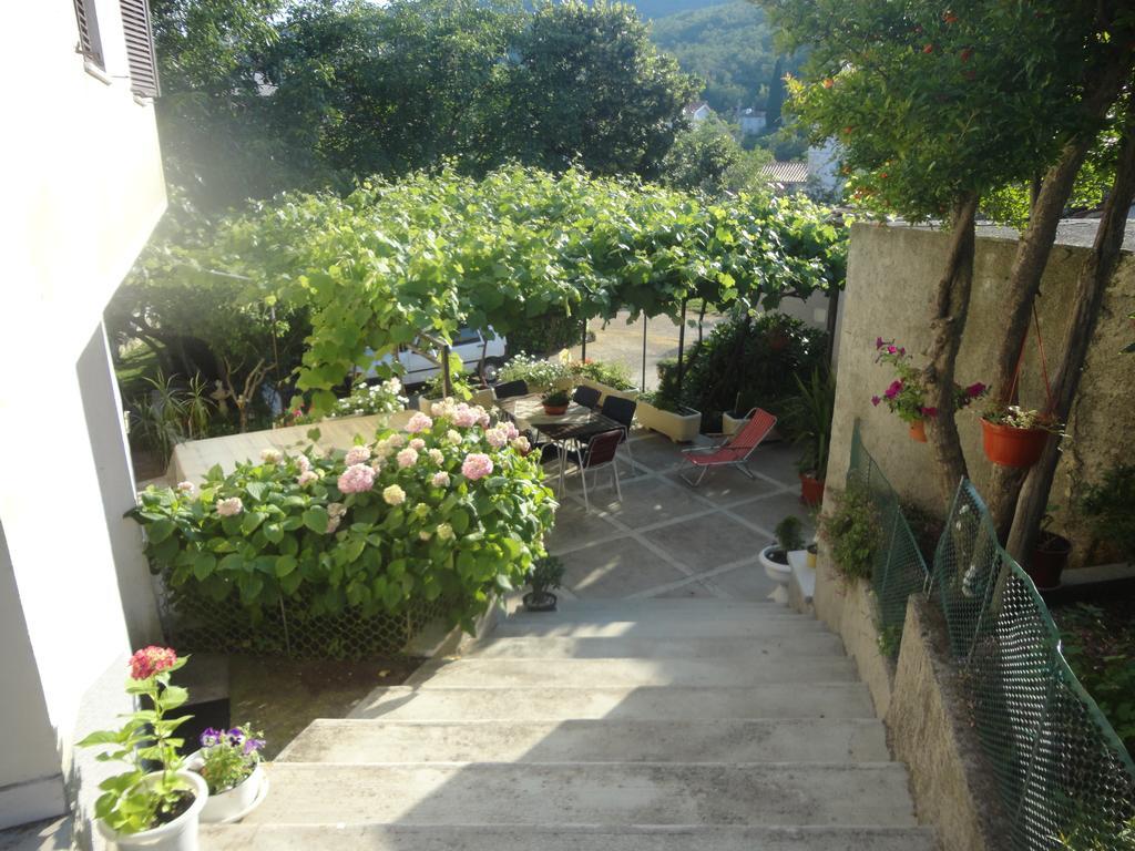 Apartman Danijela Zagorje Exterior foto
